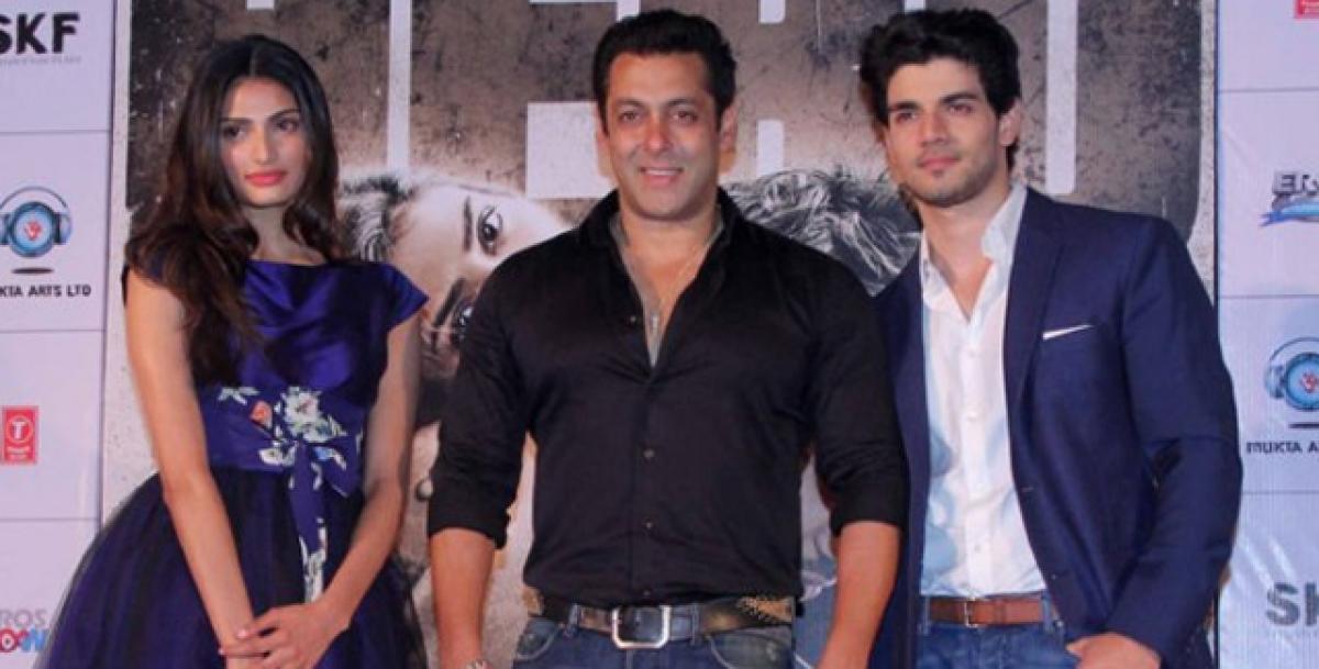 Sooraj Pancholi bursts into tears at Hero trailer launch